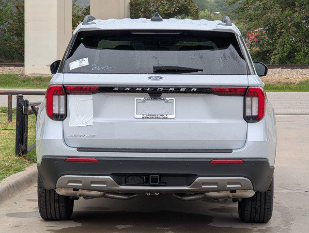 new 2025 Ford Explorer car, priced at $45,665
