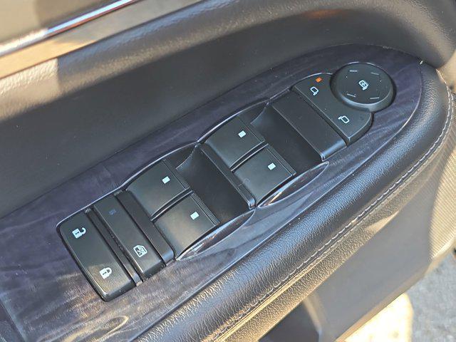 used 2017 Buick Enclave car, priced at $14,000