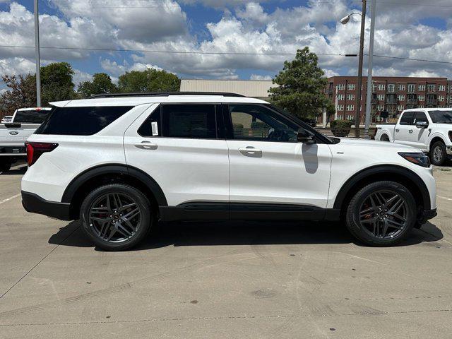 new 2025 Ford Explorer car, priced at $52,705