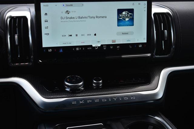 new 2025 Ford Expedition car, priced at $94,222