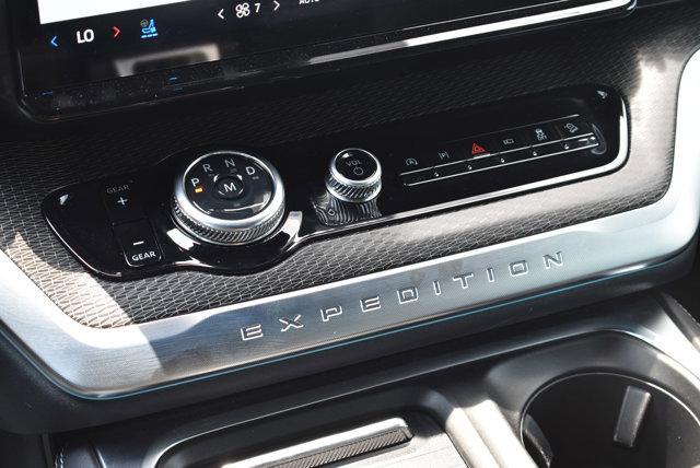 new 2025 Ford Expedition car, priced at $94,222