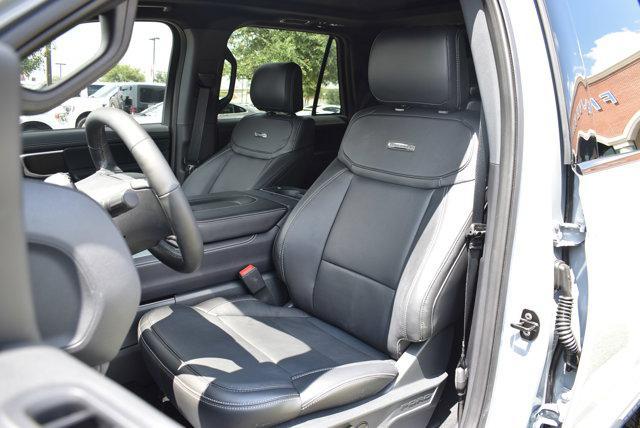 new 2025 Ford Expedition car, priced at $94,222