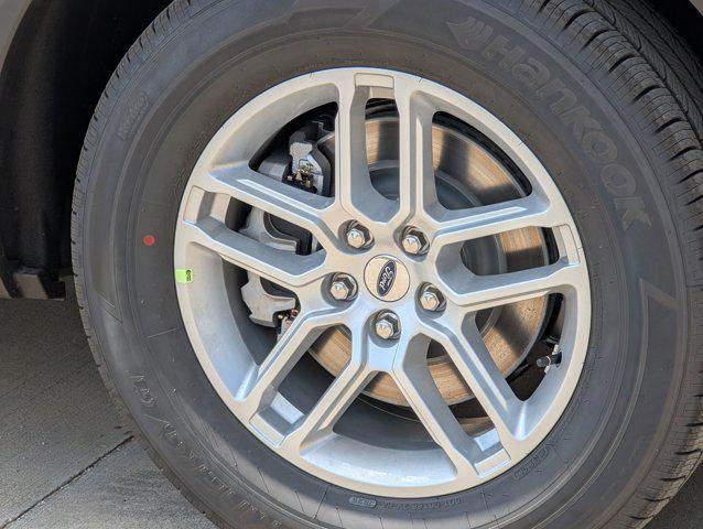 new 2025 Ford Explorer car, priced at $46,460