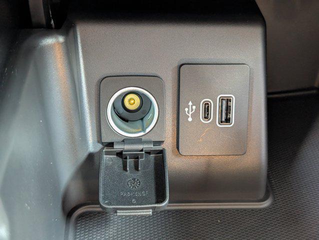 new 2025 Ford Explorer car, priced at $45,665