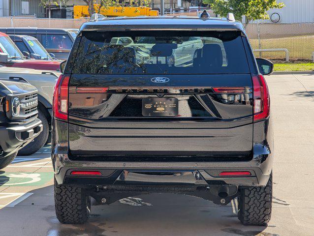 new 2025 Ford Expedition car, priced at $78,123