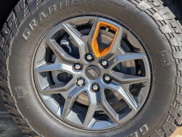 new 2025 Ford Expedition car, priced at $78,123