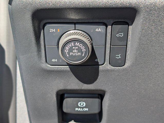 new 2025 Ford Expedition car, priced at $78,123