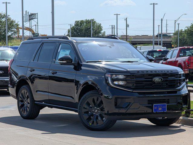 new 2025 Ford Expedition car, priced at $78,371
