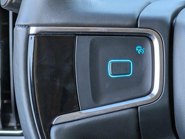 new 2025 Ford Expedition car, priced at $75,273