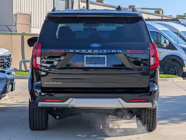 new 2025 Ford Expedition car, priced at $75,273