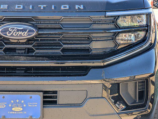 new 2025 Ford Expedition car, priced at $66,571