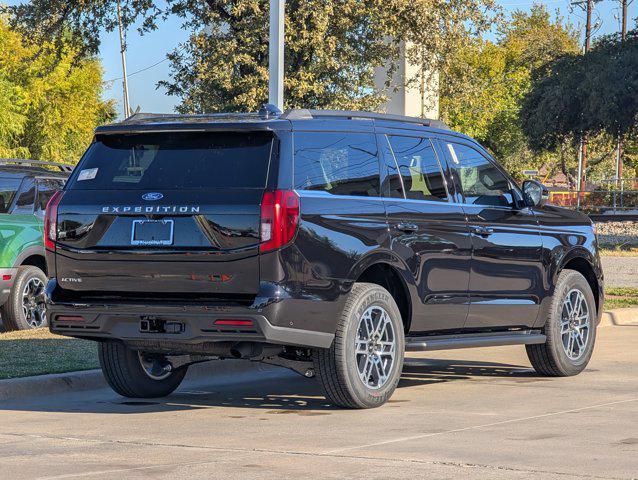 new 2025 Ford Expedition car, priced at $66,571