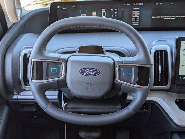 new 2025 Ford Expedition car, priced at $66,571