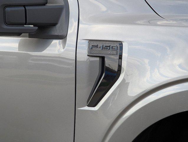 new 2025 Ford F-150 car, priced at $62,308