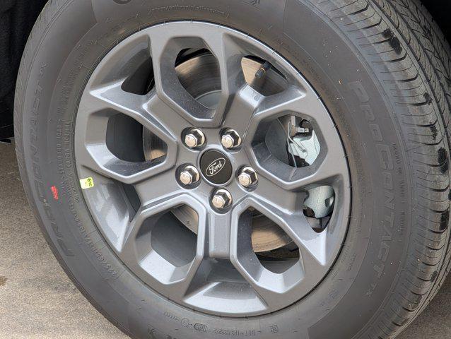 new 2025 Ford Maverick car, priced at $32,626