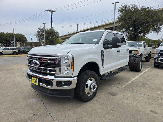 new 2024 Ford F-350 car, priced at $52,089