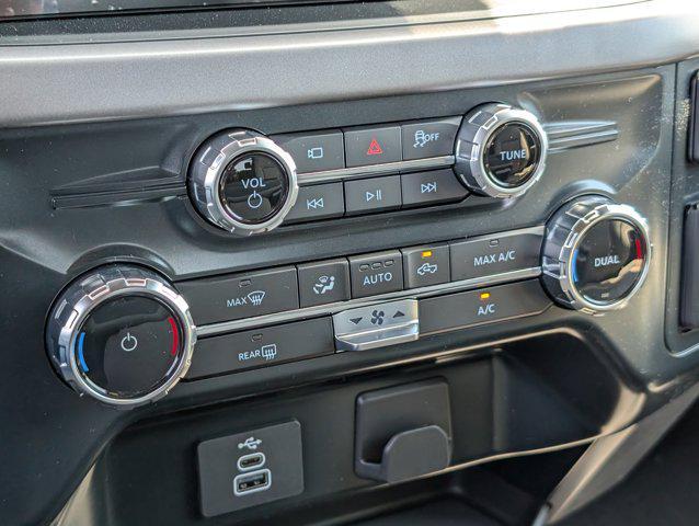 new 2025 Ford F-150 car, priced at $50,602