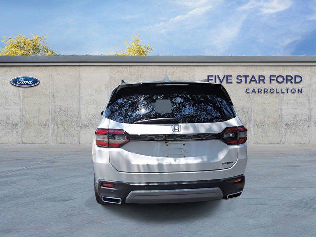 used 2023 Honda Pilot car, priced at $40,000