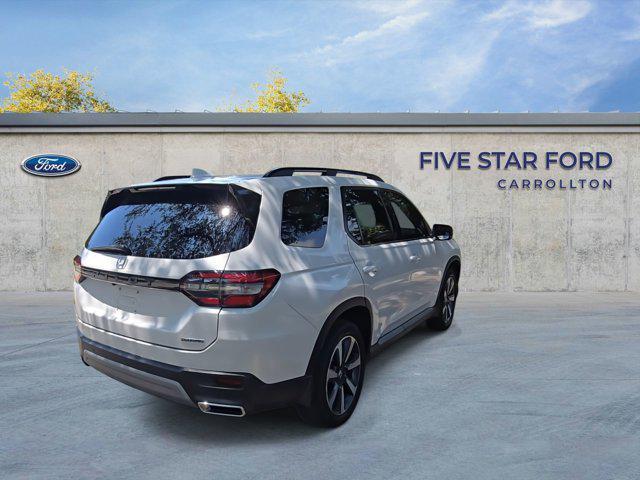 used 2023 Honda Pilot car, priced at $40,000