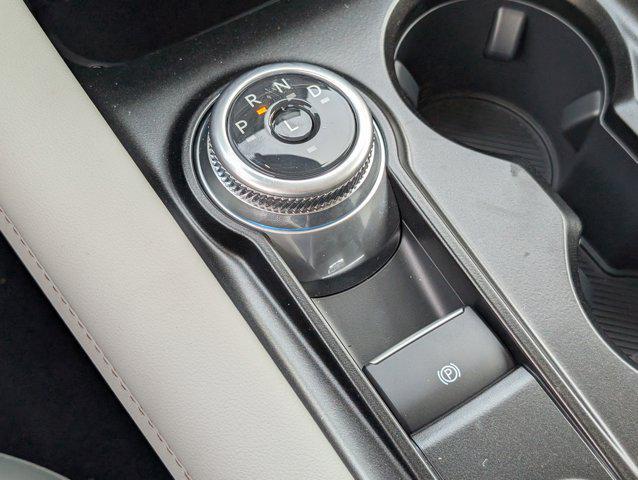 new 2025 Ford Explorer car, priced at $44,295