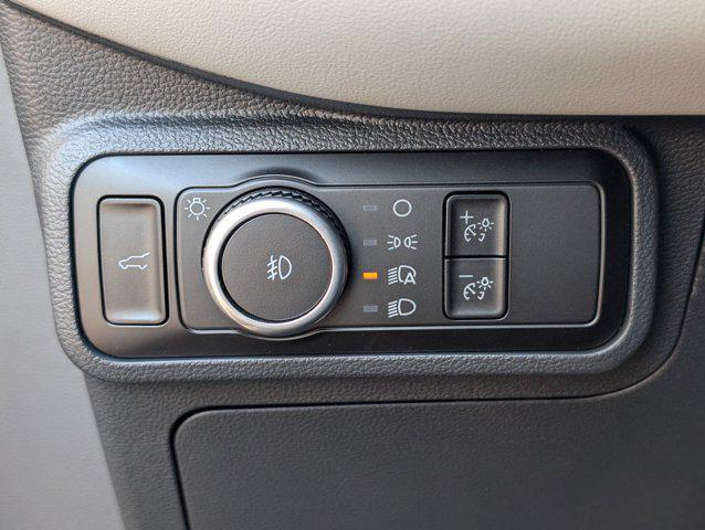 new 2025 Ford Explorer car, priced at $44,295