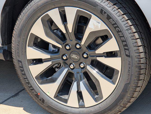 new 2025 Ford Expedition car, priced at $76,826