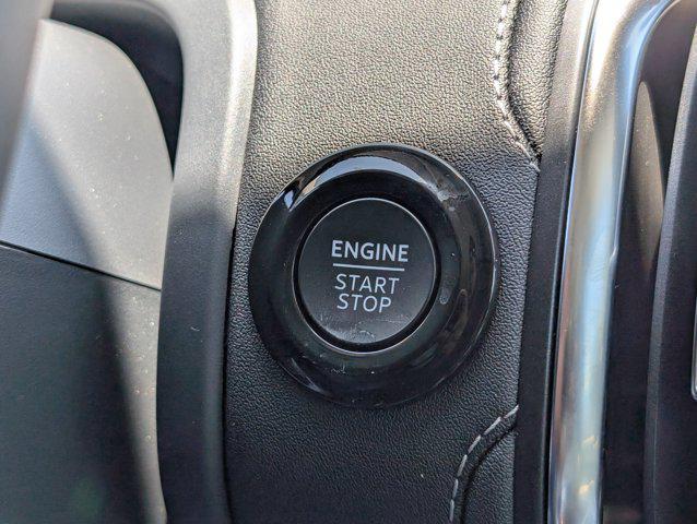 new 2025 Ford Expedition car, priced at $76,826