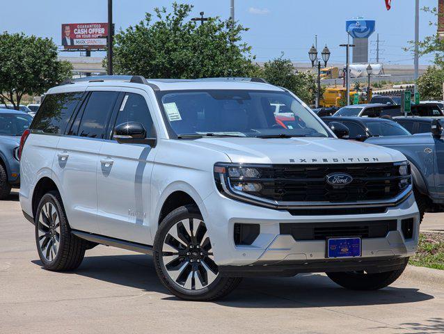 new 2025 Ford Expedition car, priced at $76,826