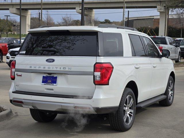 new 2024 Ford Expedition car, priced at $65,722