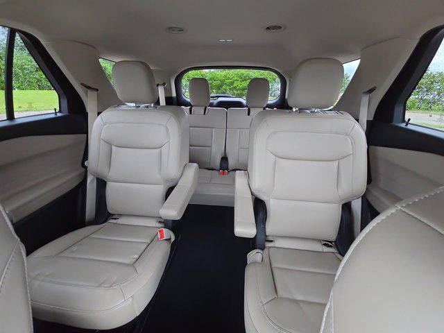 used 2022 Ford Explorer car, priced at $32,000