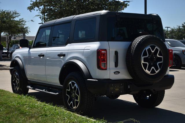 new 2025 Ford Bronco car, priced at $48,668