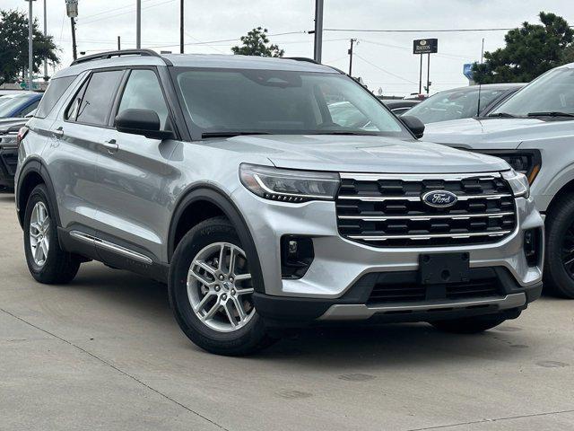 new 2025 Ford Explorer car, priced at $40,589