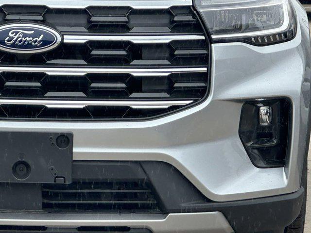 new 2025 Ford Explorer car, priced at $40,589