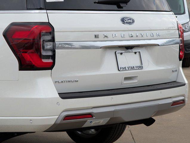 new 2024 Ford Expedition car, priced at $85,617