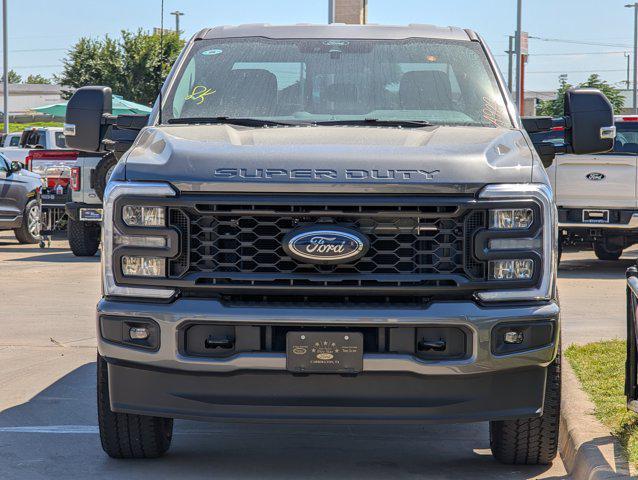 new 2025 Ford F-250 car, priced at $62,680