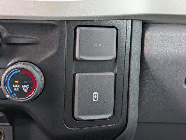 new 2025 Ford F-250 car, priced at $62,680