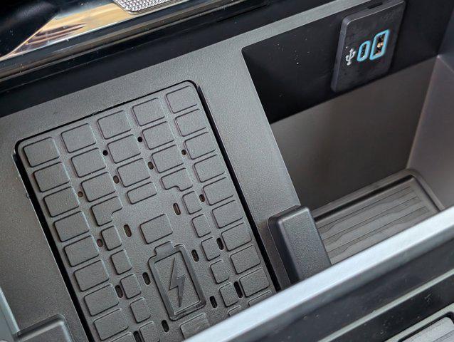 new 2025 Ford F-250 car, priced at $79,743