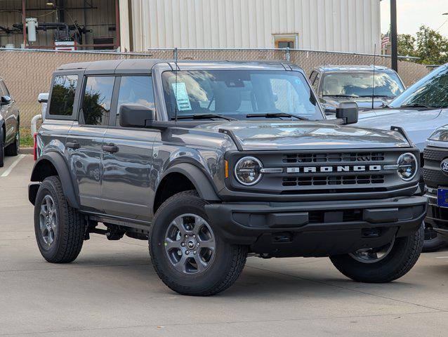 new 2025 Ford Bronco car, priced at $46,805