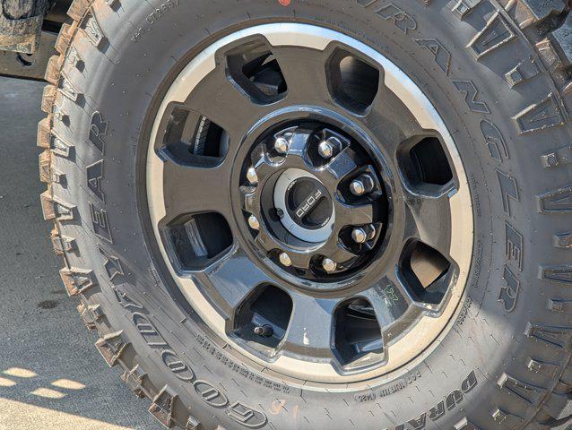 new 2025 Ford F-250 car, priced at $99,107