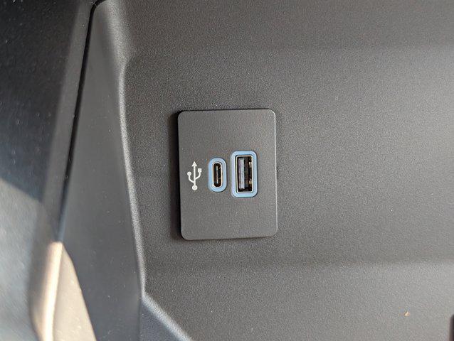 new 2025 Ford F-250 car, priced at $60,100
