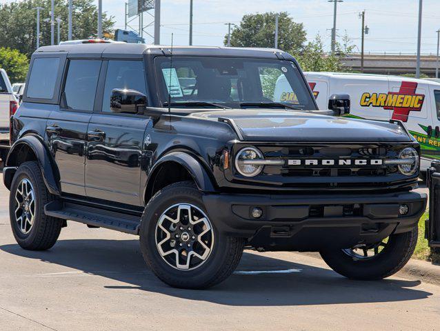 new 2025 Ford Bronco car, priced at $52,247