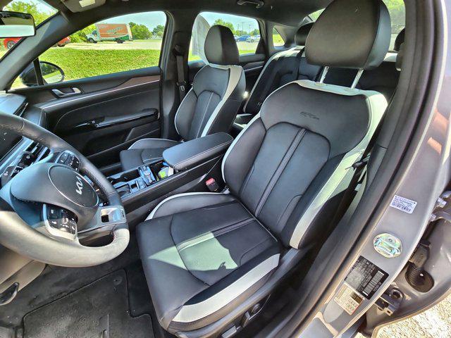 used 2025 Kia K5 car, priced at $29,000