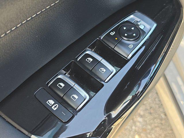 used 2025 Kia K5 car, priced at $29,000
