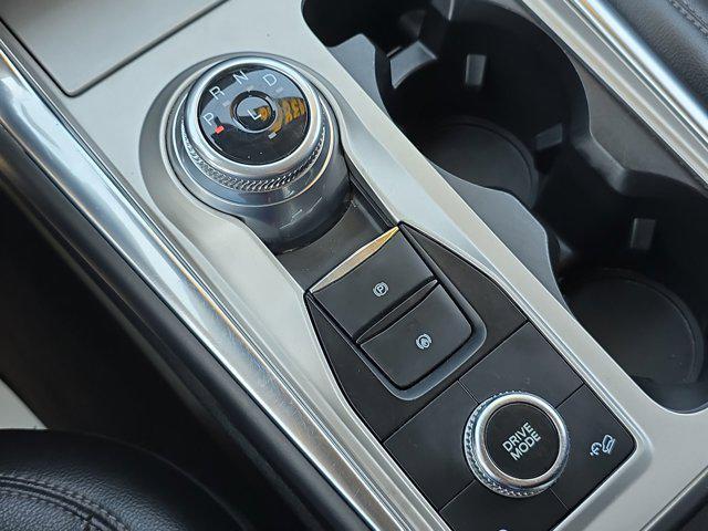used 2022 Ford Explorer car, priced at $33,400