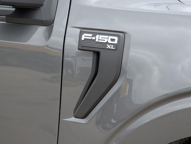 new 2025 Ford F-150 car, priced at $42,900