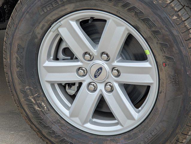 new 2025 Ford F-150 car, priced at $42,900