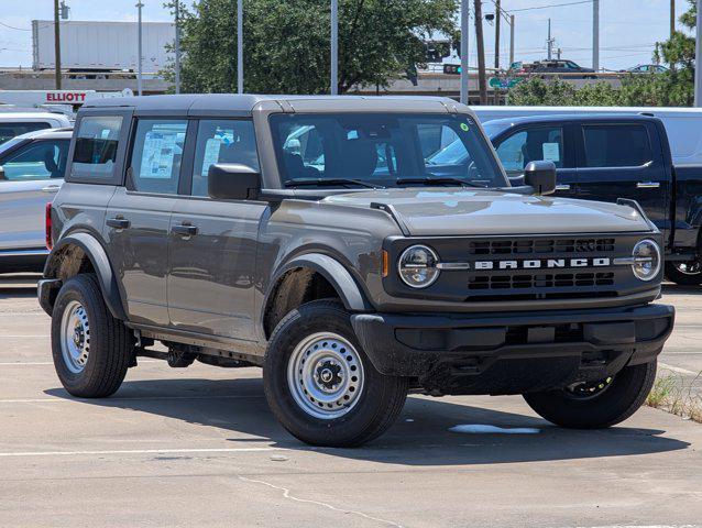 new 2025 Ford Bronco car, priced at $43,910