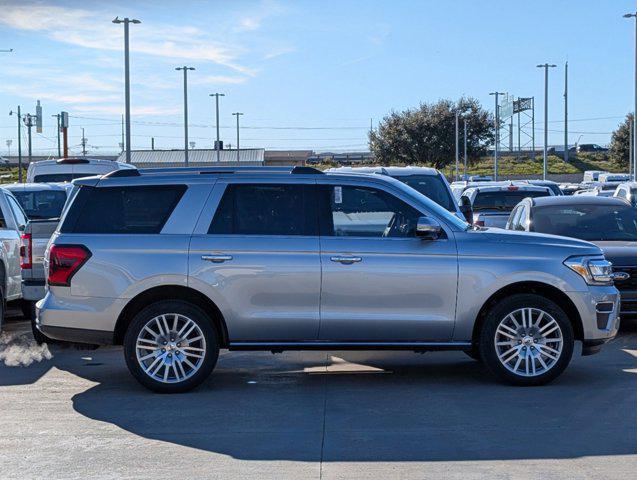 new 2024 Ford Expedition car, priced at $72,658