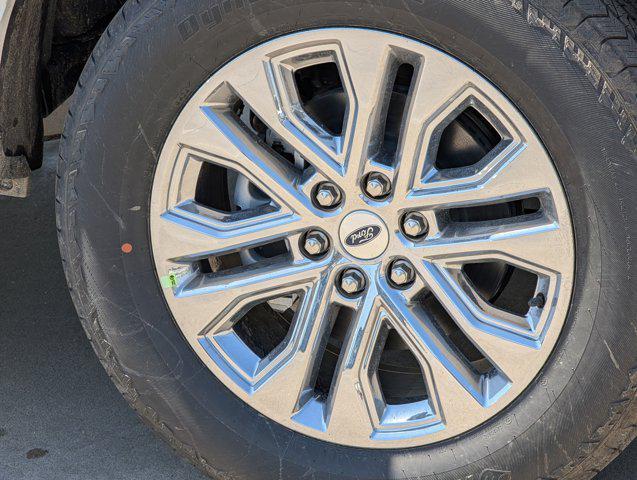 new 2025 Ford F-150 car, priced at $62,372