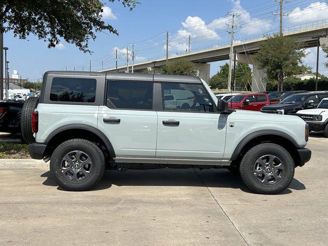 new 2024 Ford Bronco car, priced at $45,292